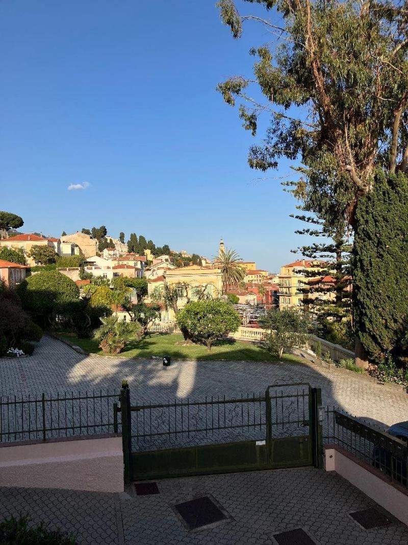 Appartement Central Des Terres Chaudes Proche Bord De Mer Menton Exterior foto