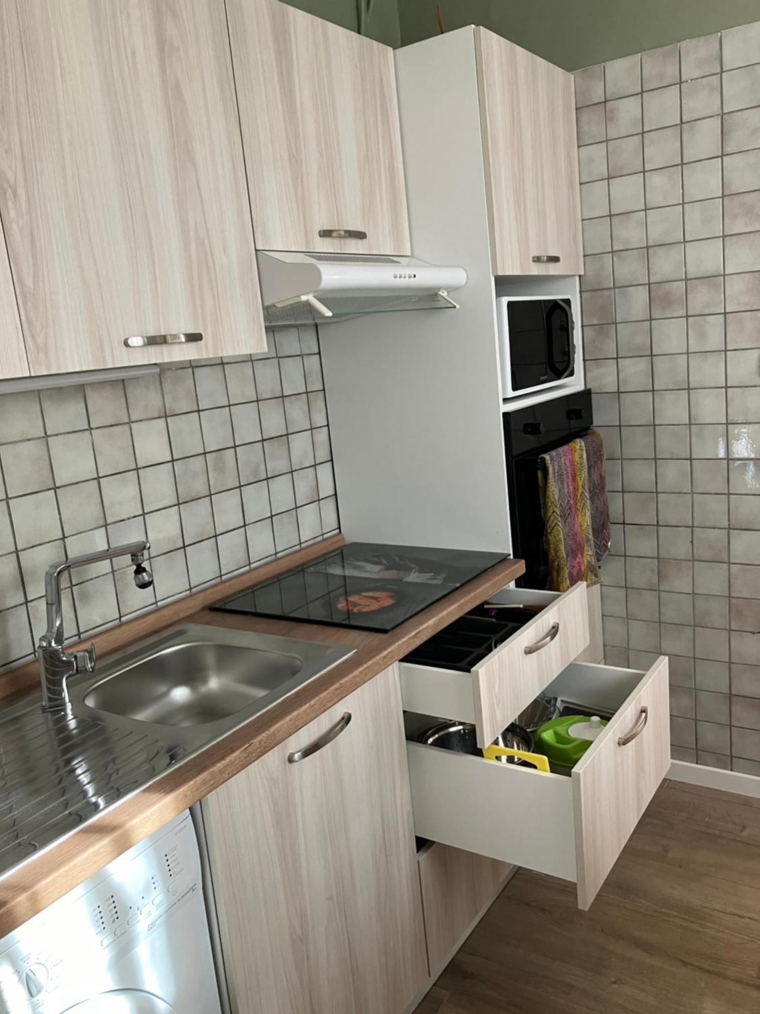 Appartement Central Des Terres Chaudes Proche Bord De Mer Menton Exterior foto